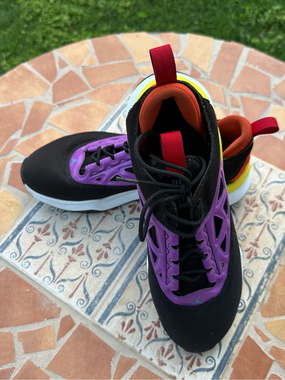 Nike Women's Jordan‎ Air Max 200 XX Purple Nebula Black Orange size 10